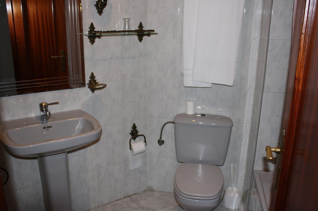 Hotel Cristaleiro Gondomar Buitenkant foto