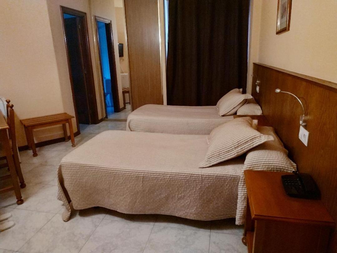 Hotel Cristaleiro Gondomar Buitenkant foto